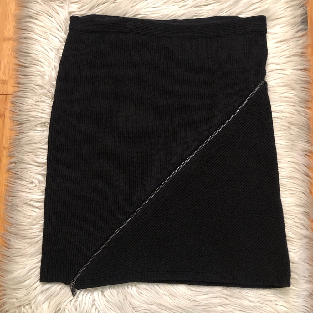 Etcetera Black Cashmere Blend Asymmetric Zipper Accent Knit Sweater Mini Skirt L